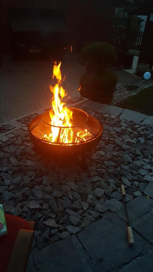 Ferienwohnung Mit Garten Und Spielplatz Klingenthal Dış mekan fotoğraf